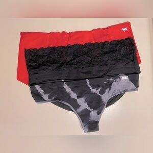 3 pairs of underwear